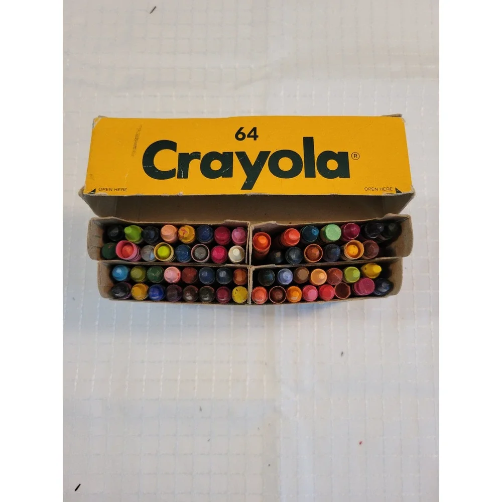 Vintage Crayola 64 Crayons‎ Box Built-In Sharpener Binney & Smith Made in USA